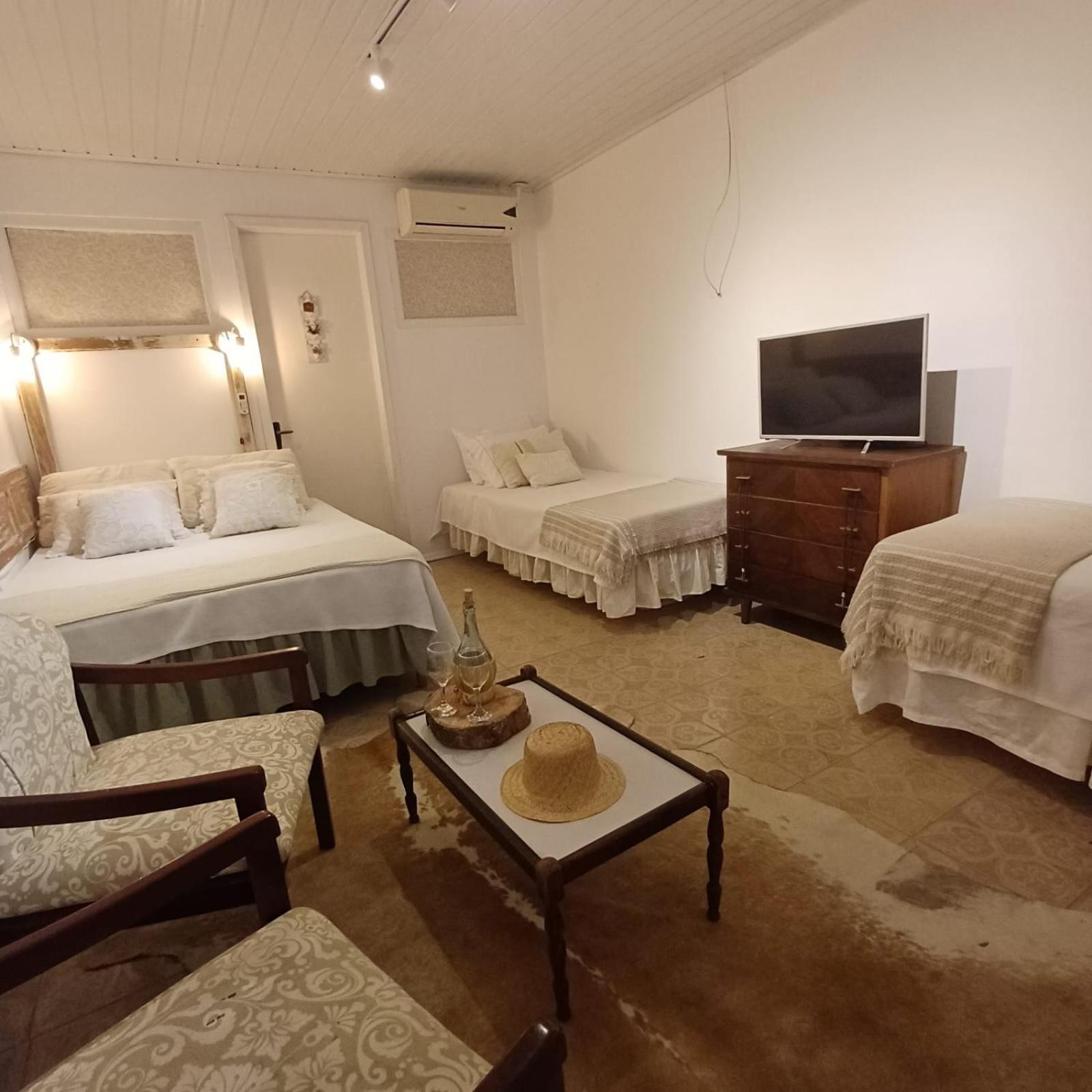 Chacara Rosa Cortiana Bed & Breakfast São Gabriel Exterior foto